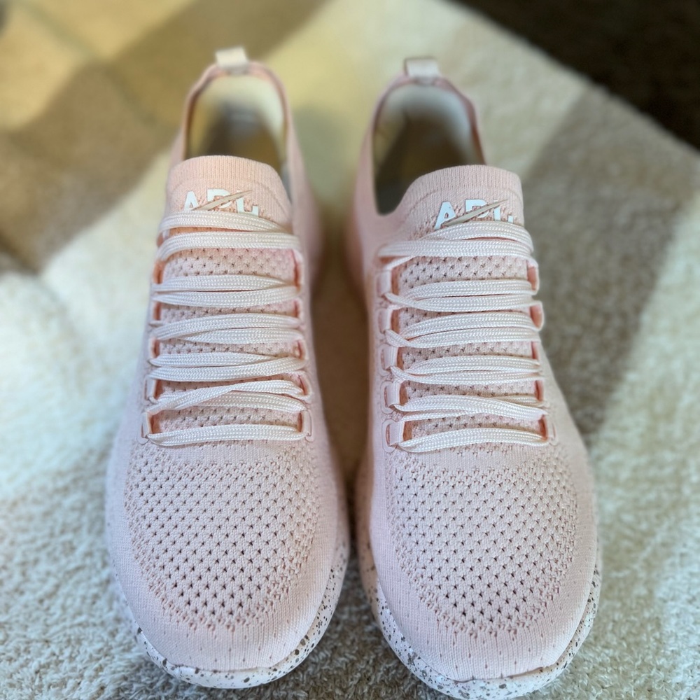 Women’s APL Techloom Breeze